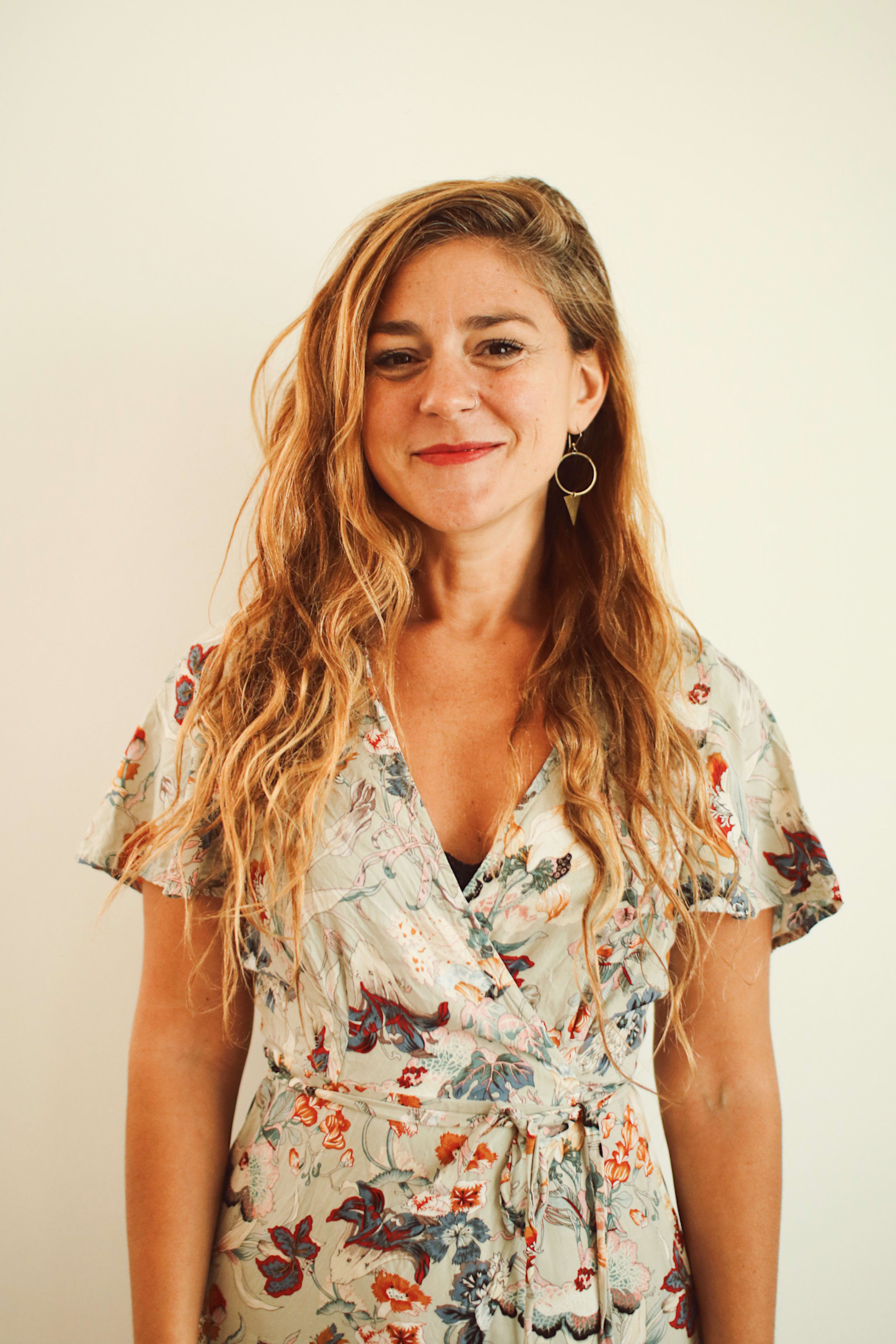 CLARA MARIA ABAD